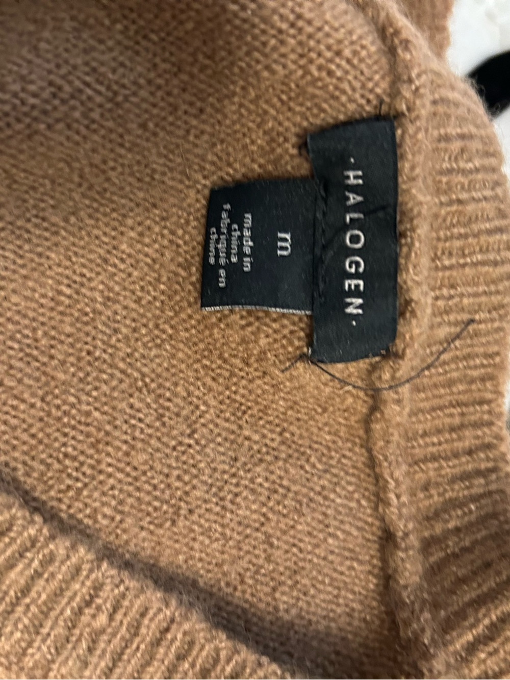 Halogen Women's V-Neck Sweater in Camel Brown
